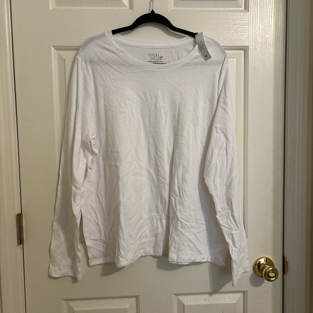 Time and Tru White Crewneck Tee with Black Trim